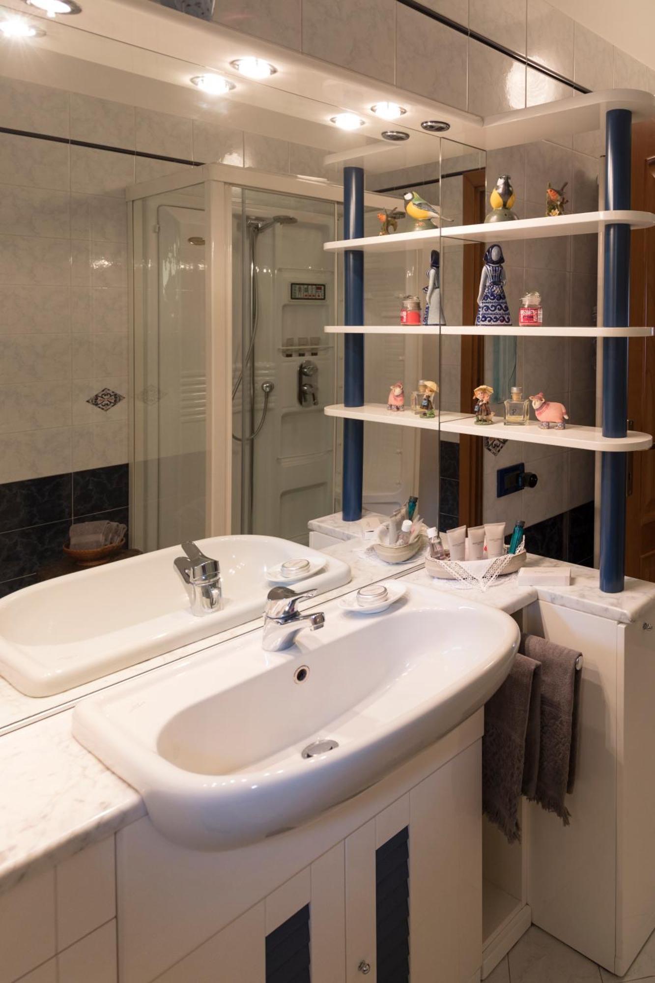 דירות A Casa Di Anna, Elegant Flat In קרמונה מראה חיצוני תמונה